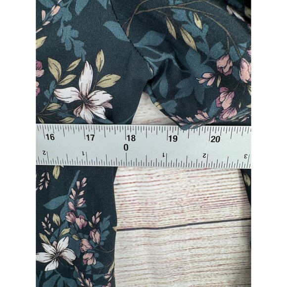 Velvet by Graham & Spencer Long Sleeve Keyhole Floral Slip Dress Women's M Green - Picture 11 of 16